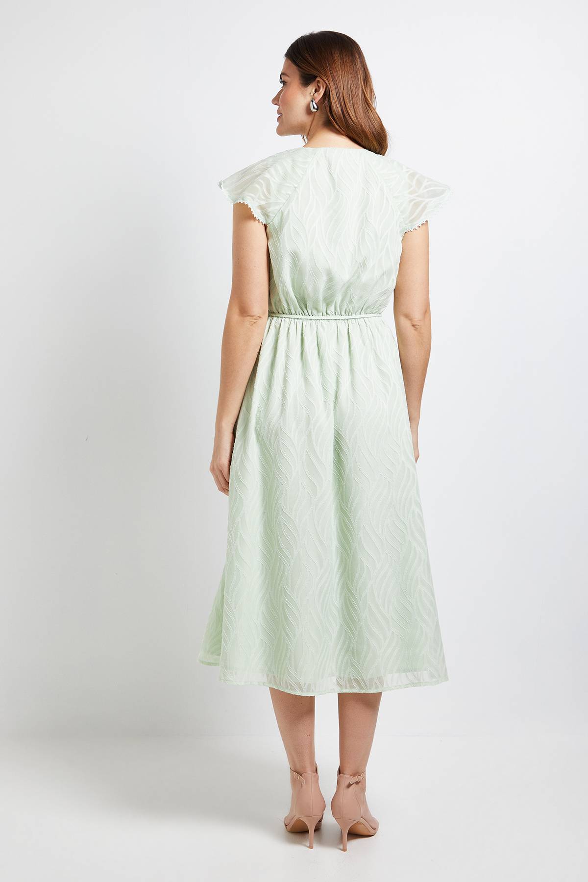 Wallis Robe Mi-Longue à Volants Motif Floral Dévoré