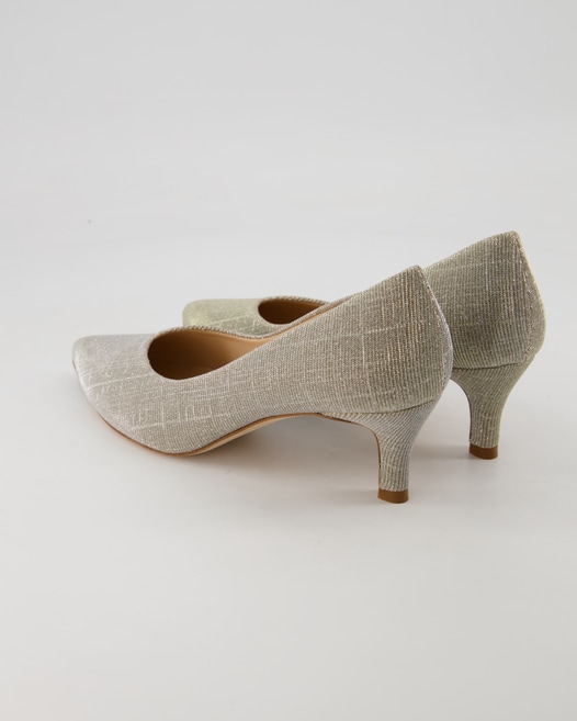 Peter Kaiser CALLAE Pumps in Gold