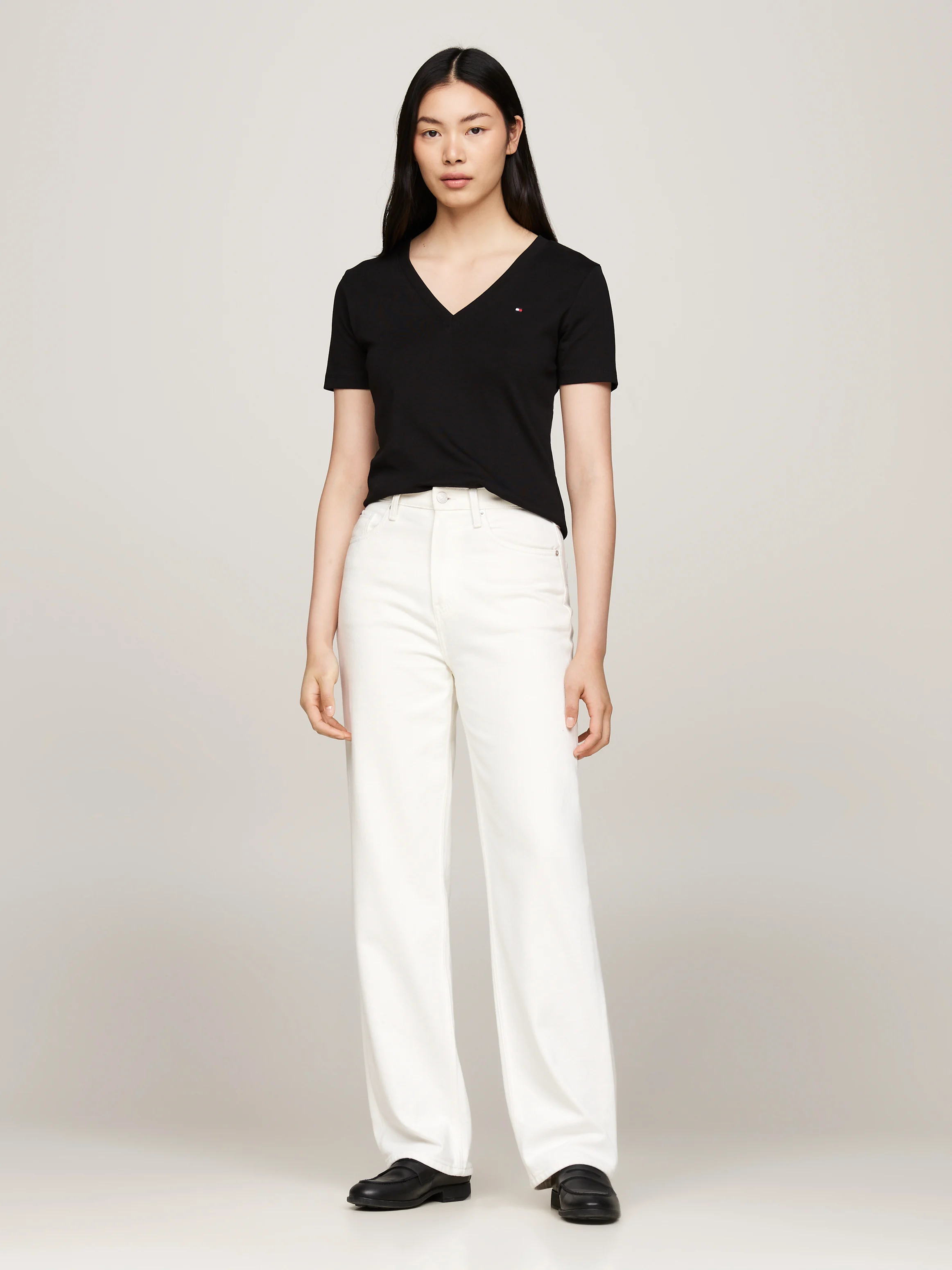 Tee-shirt ajusté col V en coton | Noir