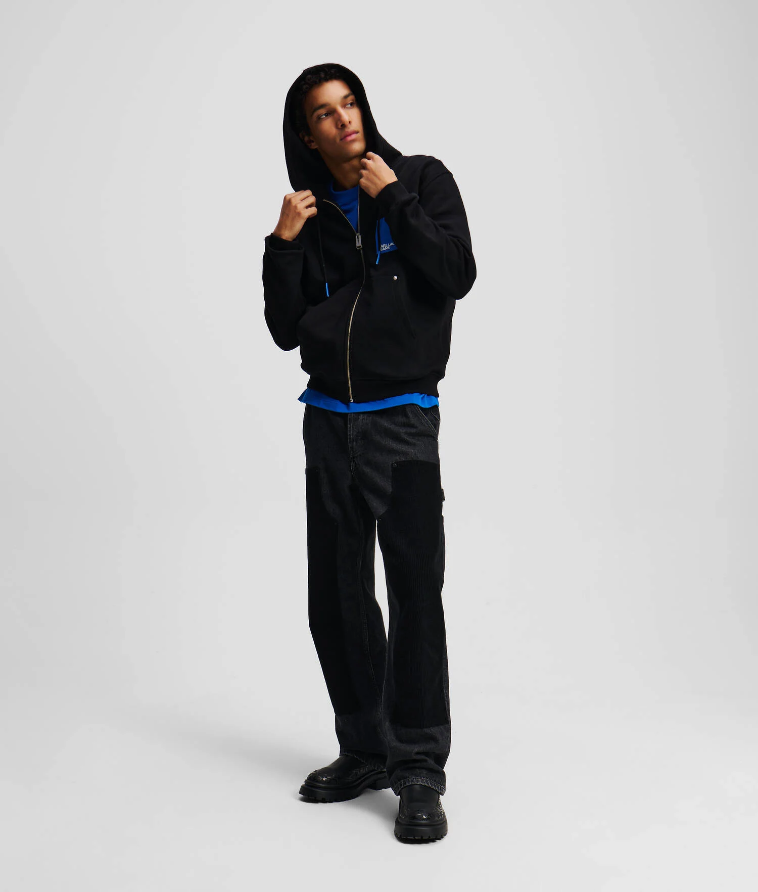 SWEAT À CAPUCHE ZIPPÉ AVEC LOGO ENCADRÉ - Noir