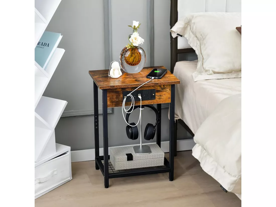 Table de Chevet Lot de 2 avec Station de Recharge, Table d'Appoint Industrielle avec Étagère de Rangement, Cadre en Métal Robuste, Bout de Canapé pour Chambre, Salon, Marron Rustique
