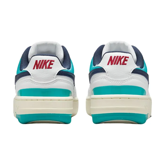 Nike Gamma Force Sneakers Dames