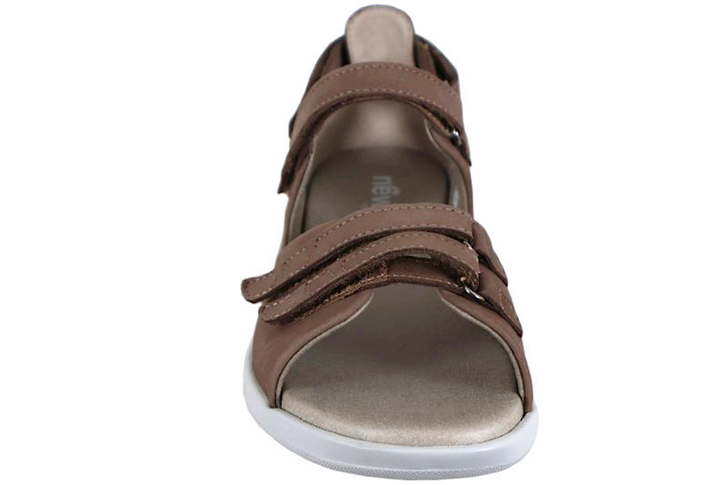 NEW FEET SANDAL I SANDFARVET NUBUCK