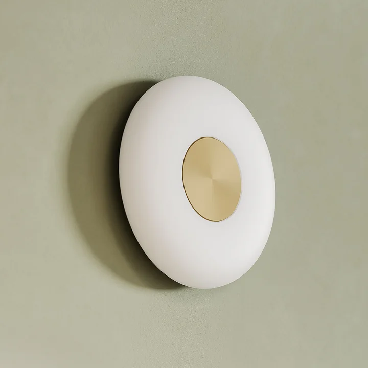Northern - Glint LED Wandleuchte, large, opalweiss / Messing, Ø 36 cm