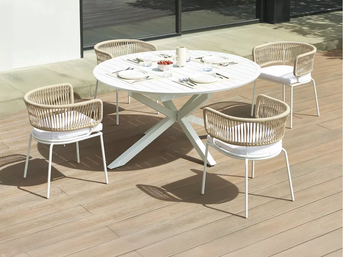 Lot de 2 fauteuils de jardin en métal et corde - Beige avec coussin blanc - PISTO de MYLIA