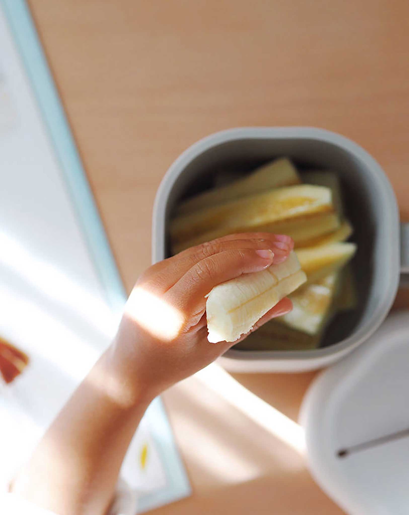 Silikon-Snackbecher PICK'NSNACK in grau