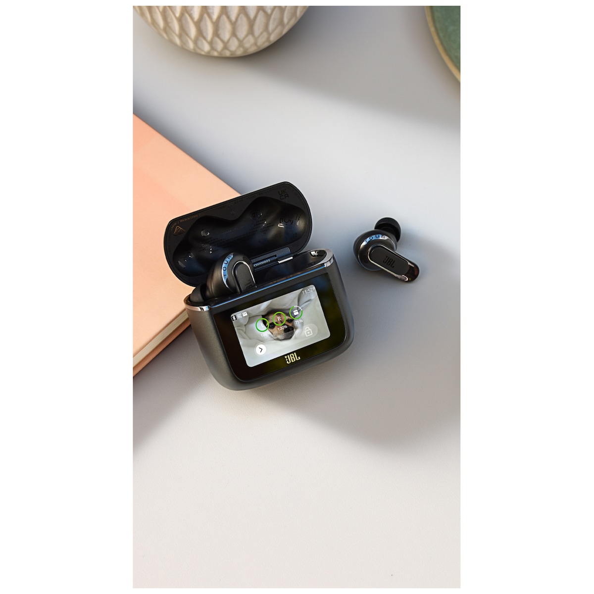 JBL Tour Pro 3 helt trådløse in-ear hodetelefoner (sort)