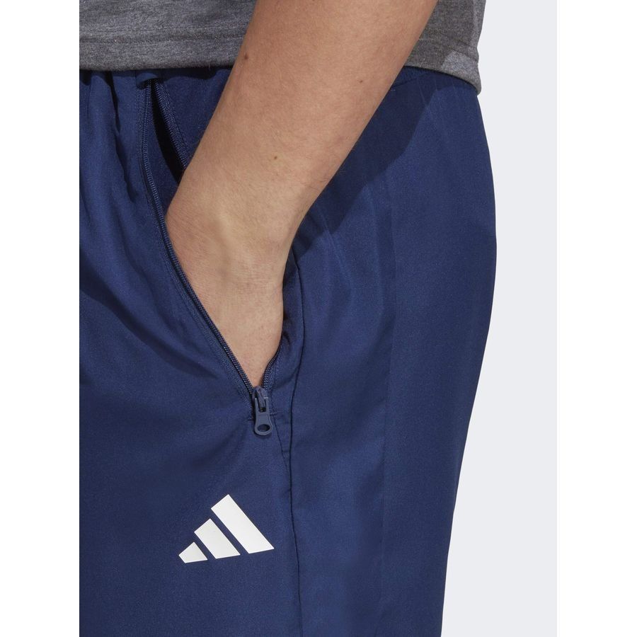 Adidas Short d'entraînement en toile Train Essentials
