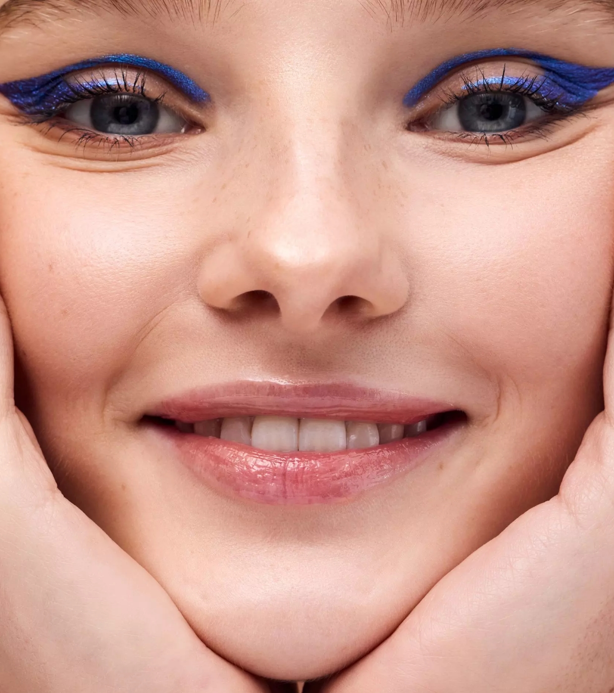 essence - *Superman* - Máscara Labial