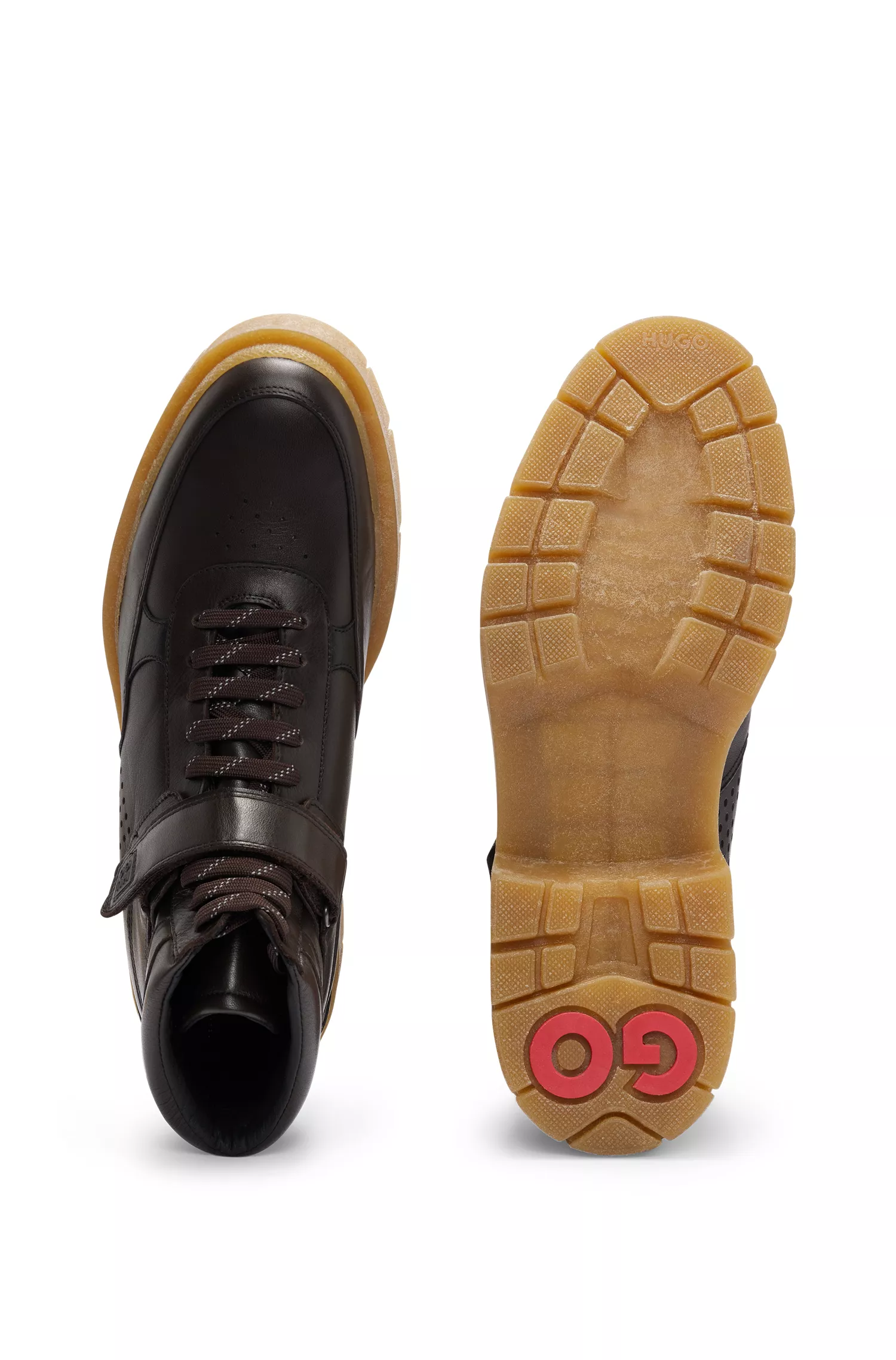 Botas HUGO Red-Half em couro com tira de identificação da marca.