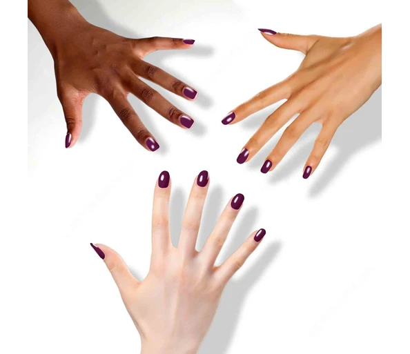 OPI N00 Berry NagellackN00 Berry