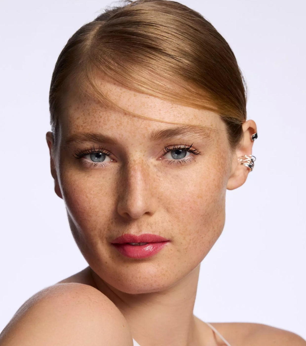 Catrice - Bálsamo Labial Care In Colours - 040: Hot Take