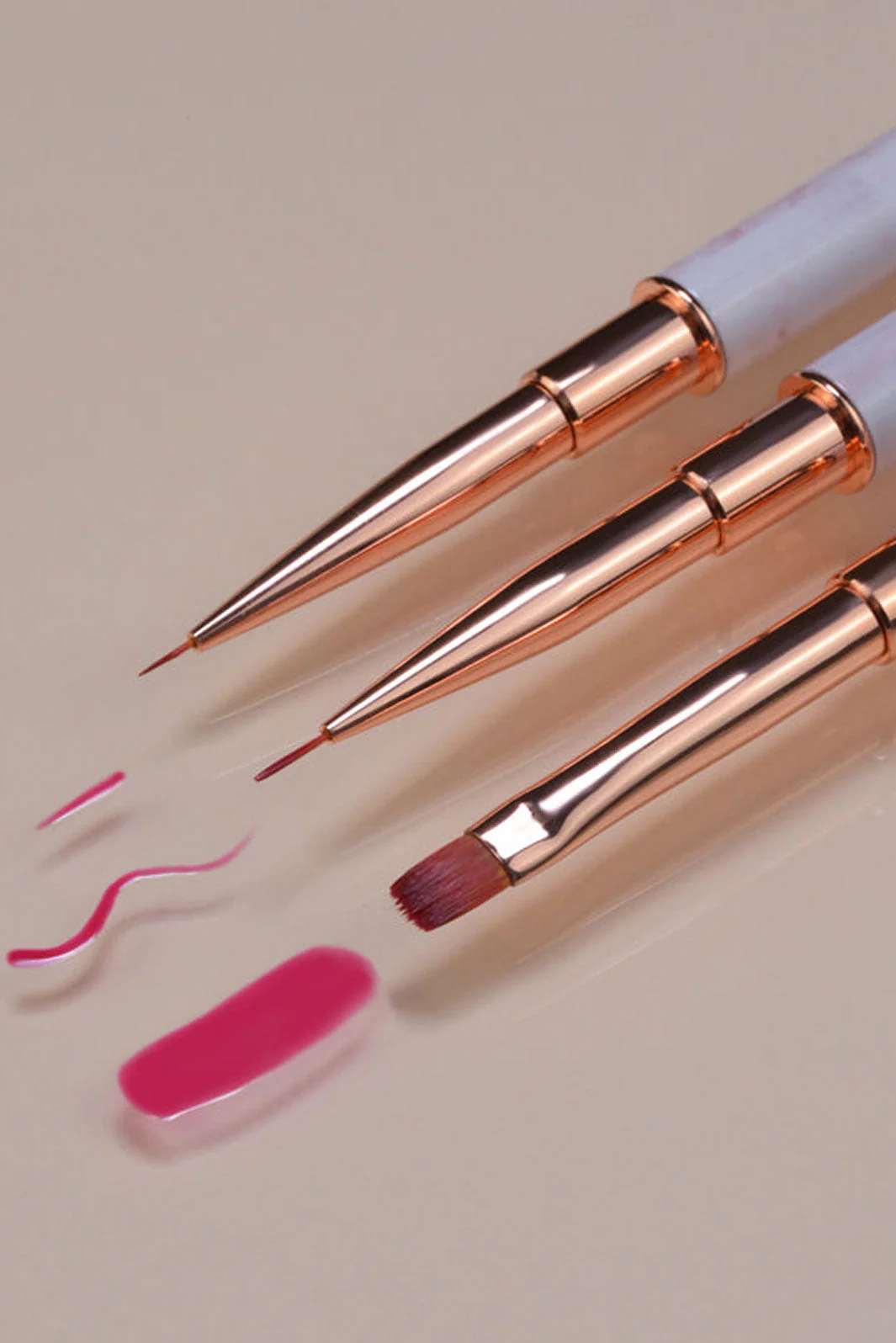 Le Mini Macaron Detail Nail Art Brush