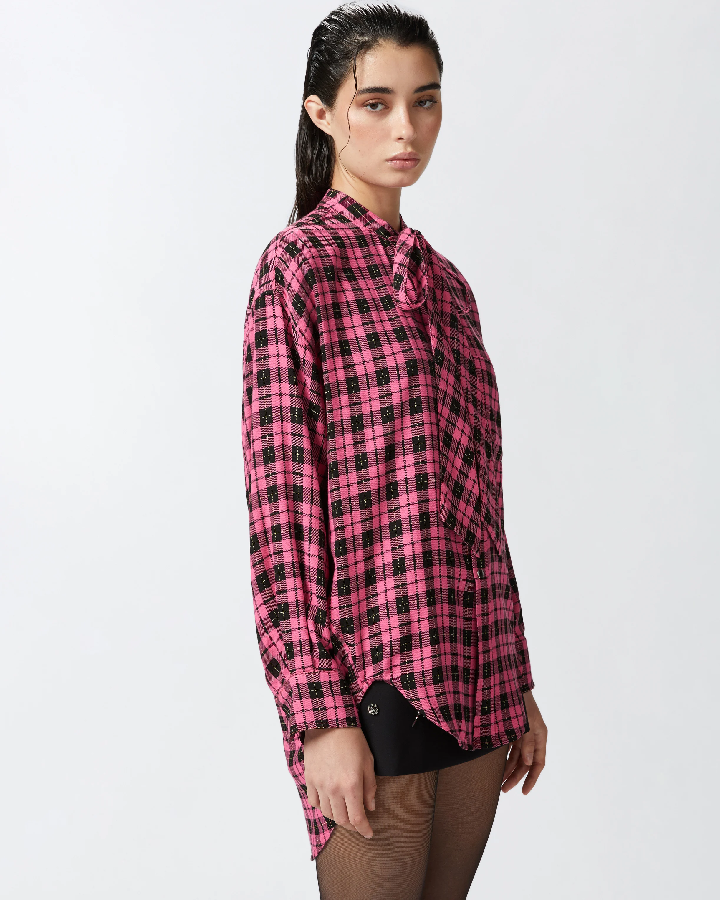 Chemise longue à carreaux avec col lavallière | Multicolore