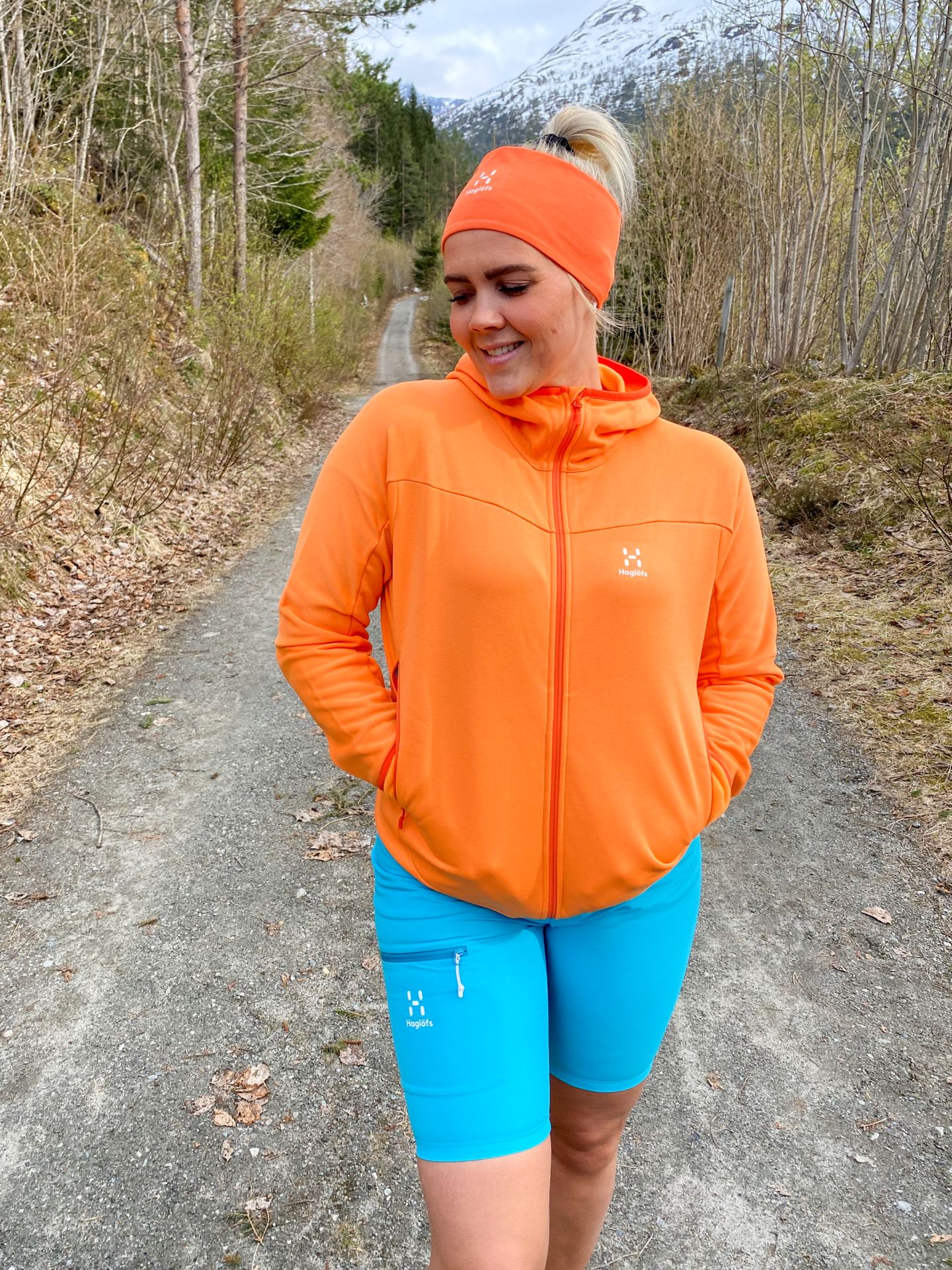 Frost Mid Hood Woman