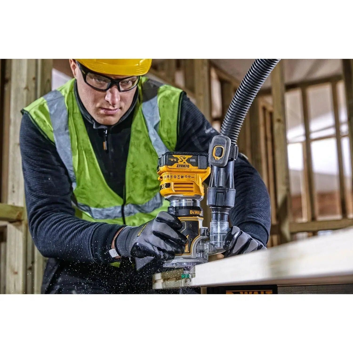 DeWALT DCW604P2 Accu boven- en kantenfrees 18V XR 5.0Ah in TSTAK