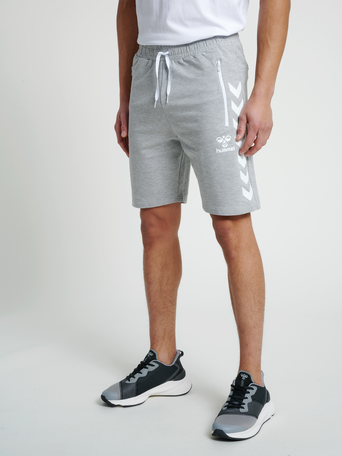 hmlRAY 2.0 SHORTS