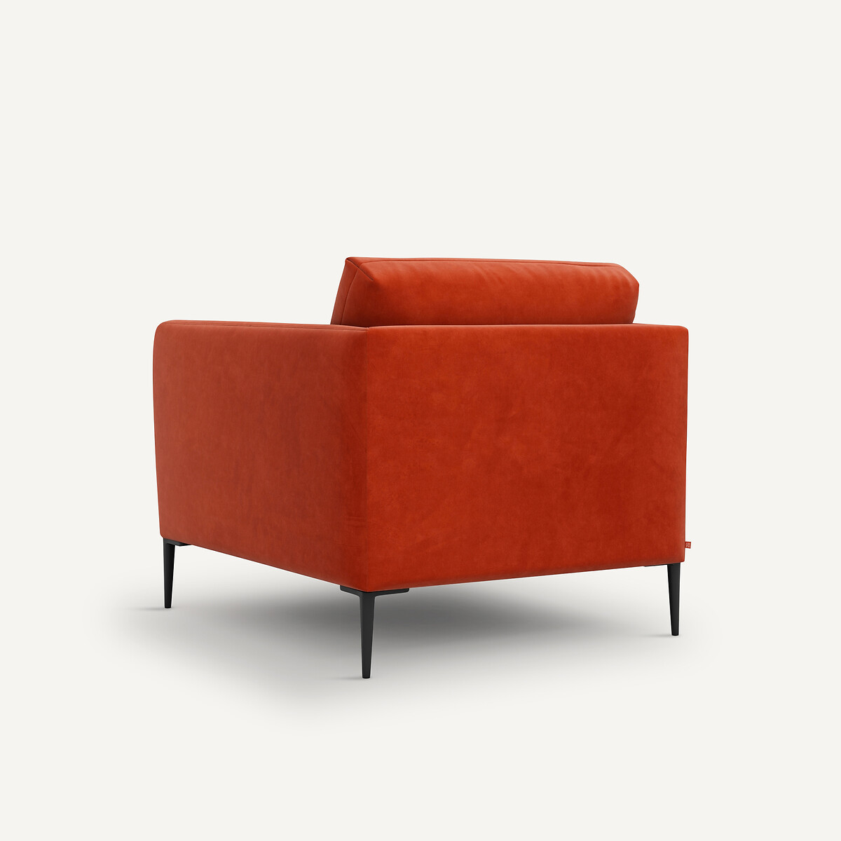 AM.PM<br>Poltrona de veludo, design Oscar E. Gallina