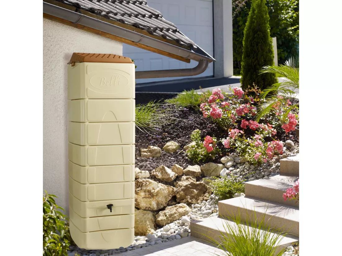 Récupérateur d'eau mural Naussac 650L Beige avec kit raccord chéneau inclus