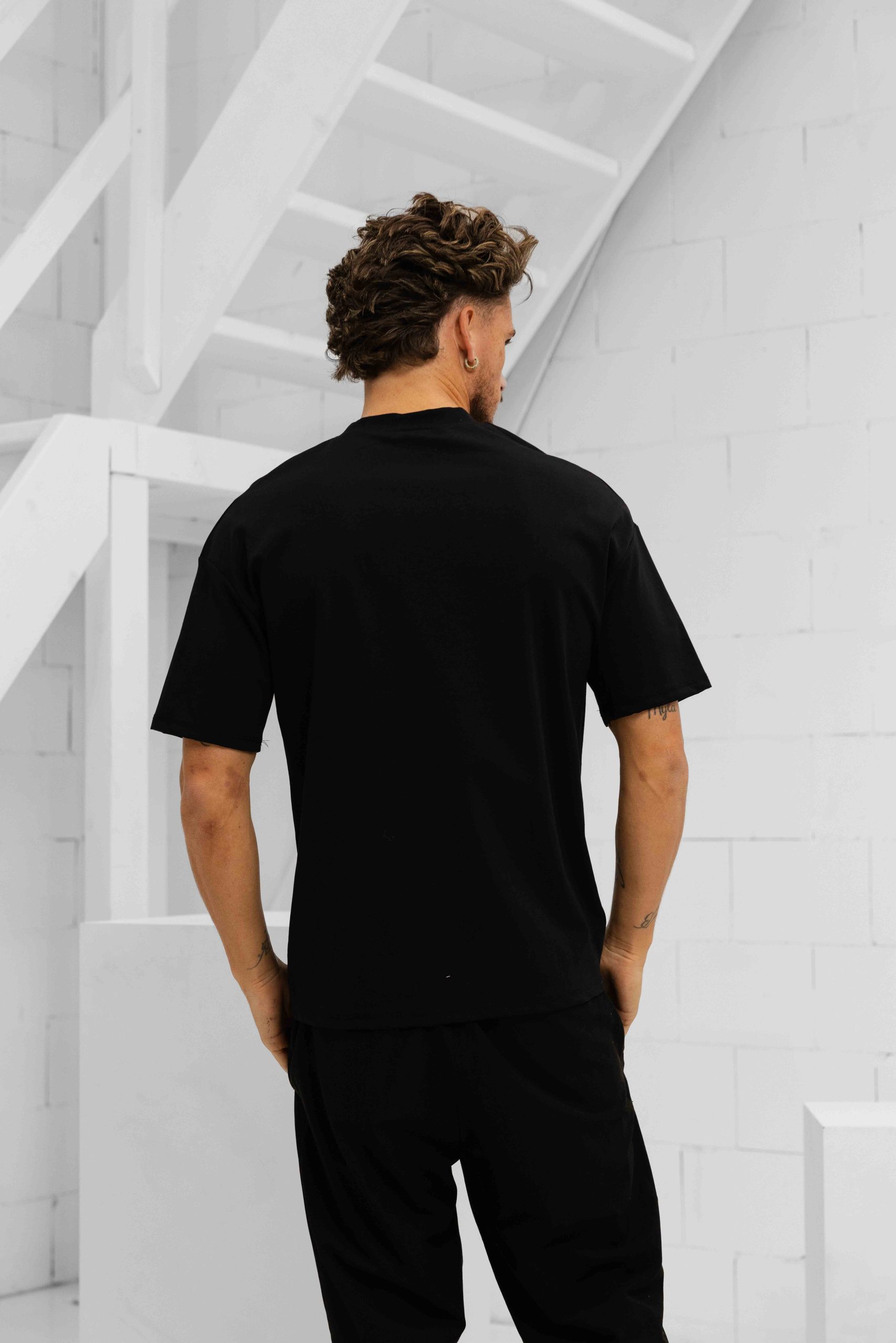 Richesse Essential T-Shirt Heren Zwart