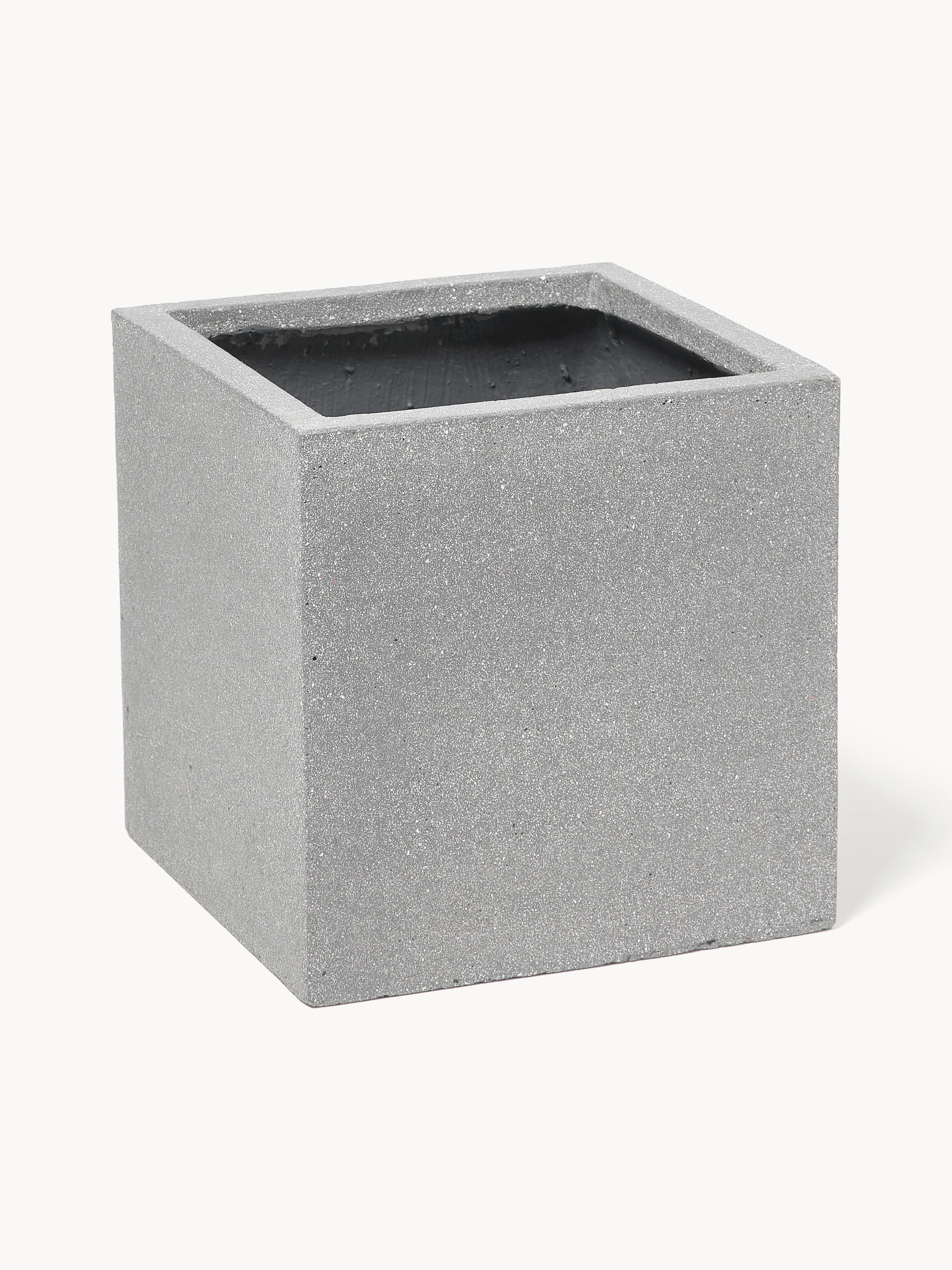 Outdoor plantenpot Tuscany van beton, H 30 cm