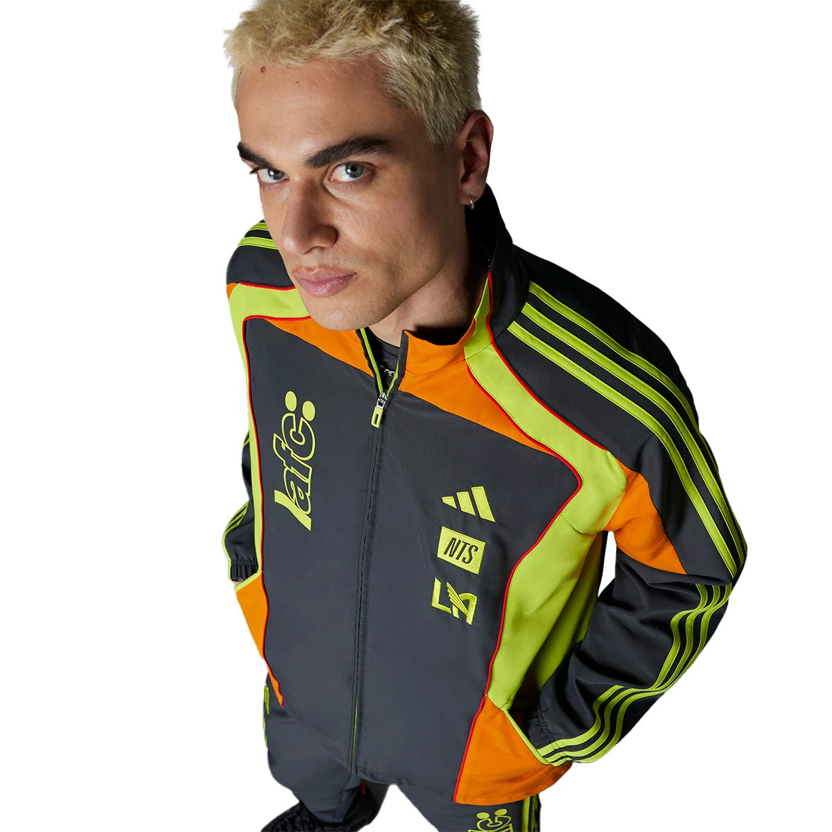 Casaco adidas Los Angeles Fanswear NTS Radio