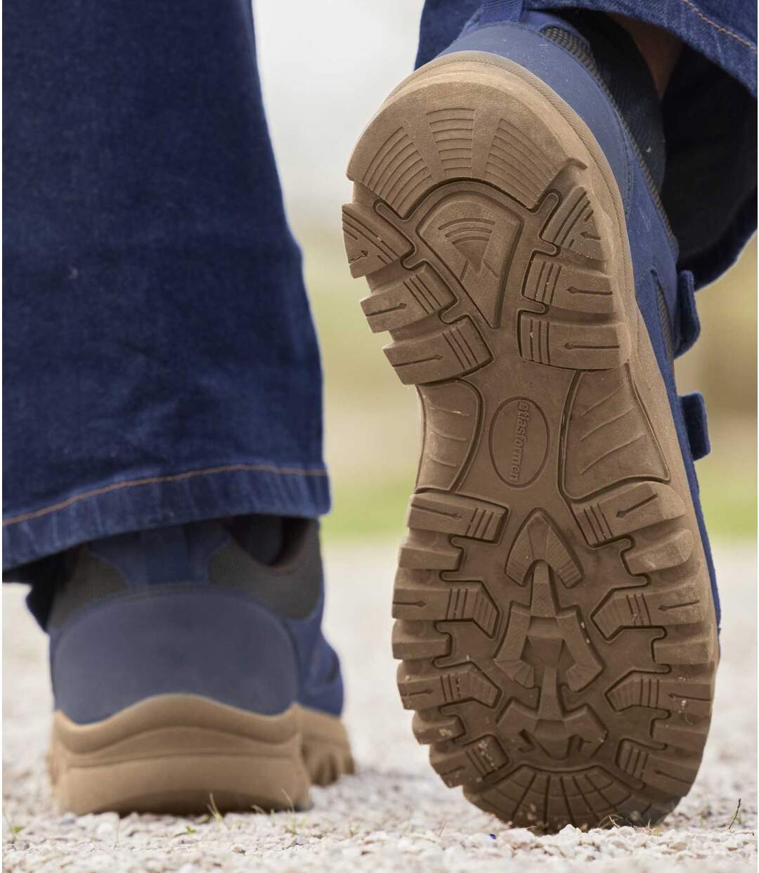 Chaussures Scratchées
