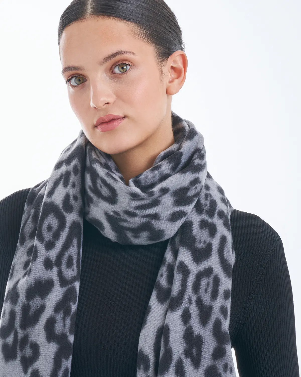 Schal - Grey Leo