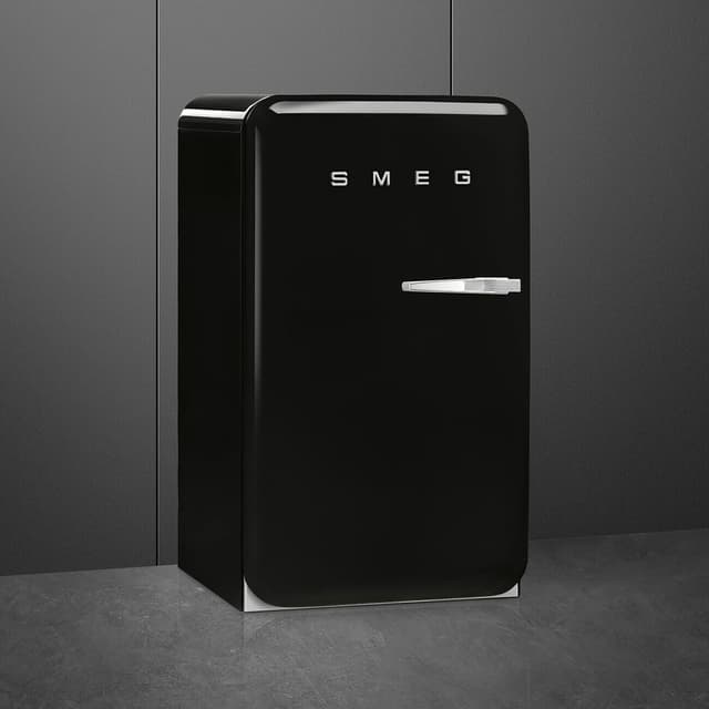 Smeg 50's Style køleskab med fryser FAB10LBL6 (sort)