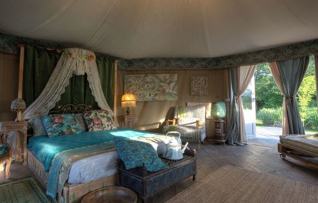 Glamping - Lodge Tent Übernachtung in Mirano bei Venedig als Geschenk