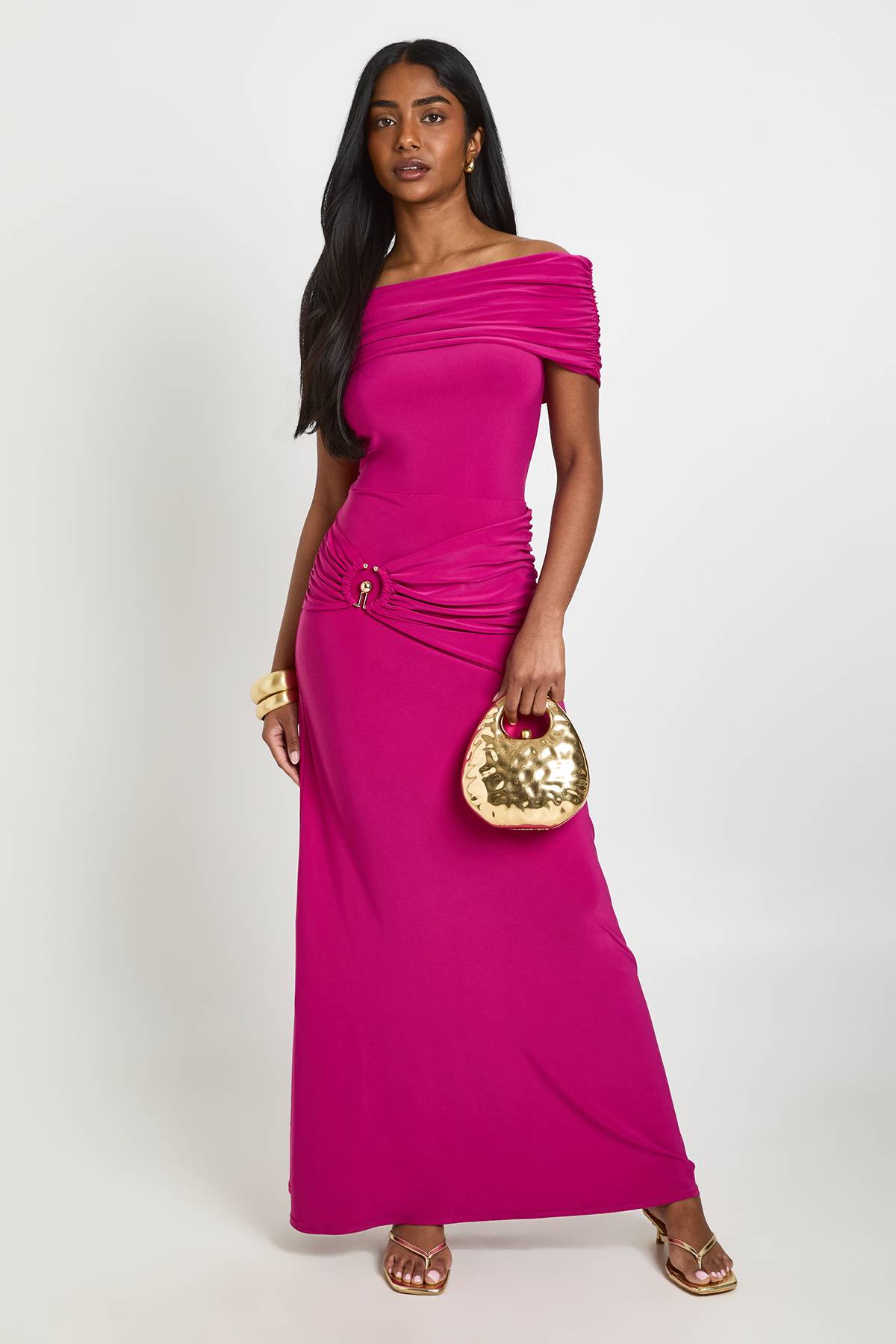 boohoo Robe Maxi À Détails Froncés Et Encolure Bardot