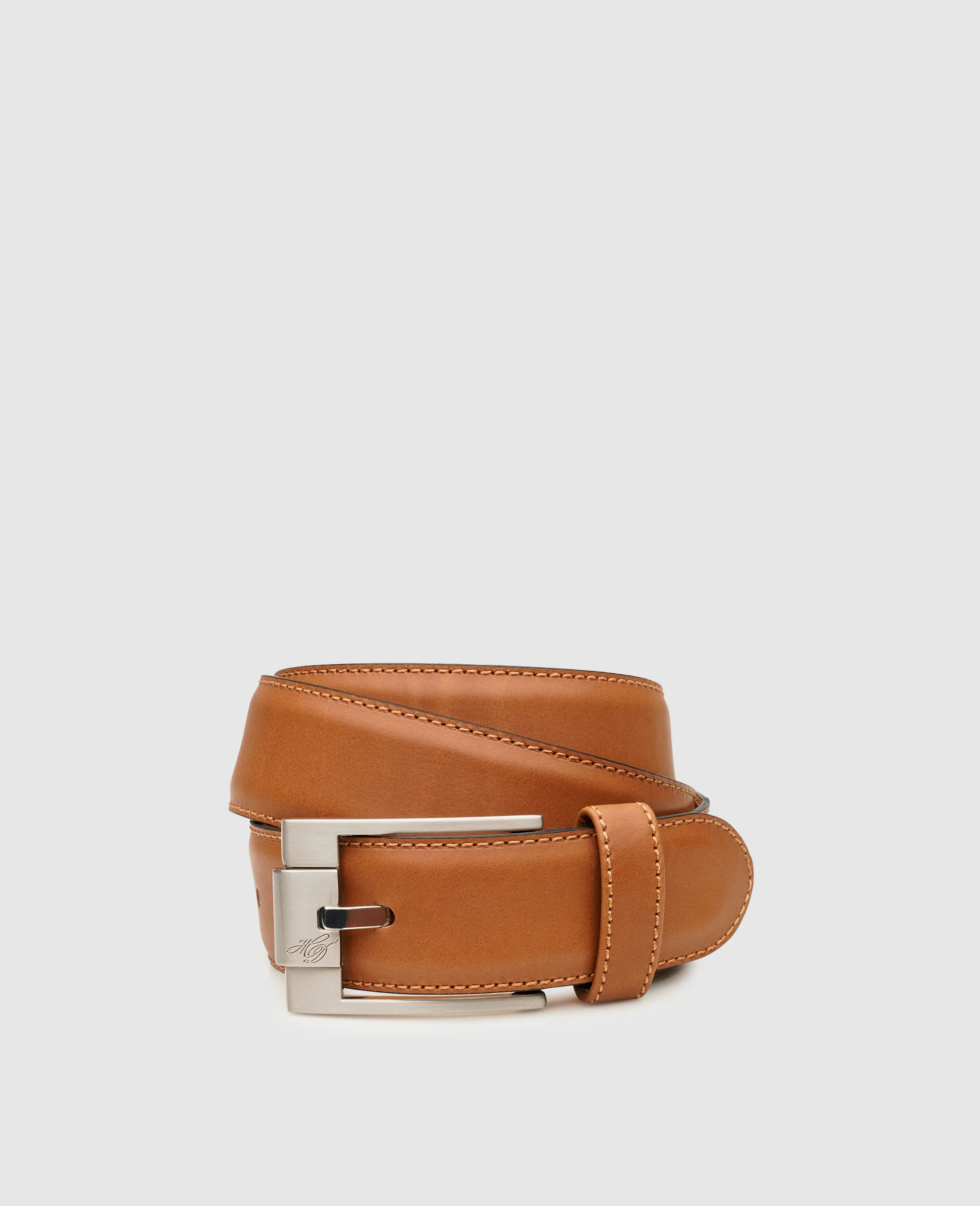 Levente Plain AC