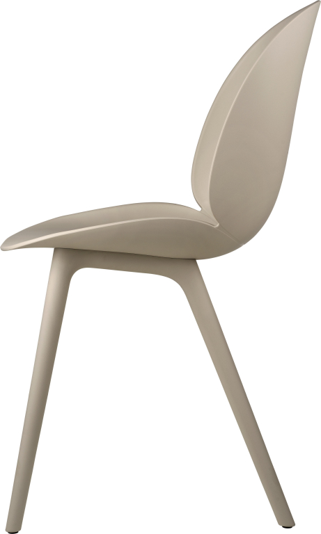 Gubi Beetle outdoor tuinstoel beige