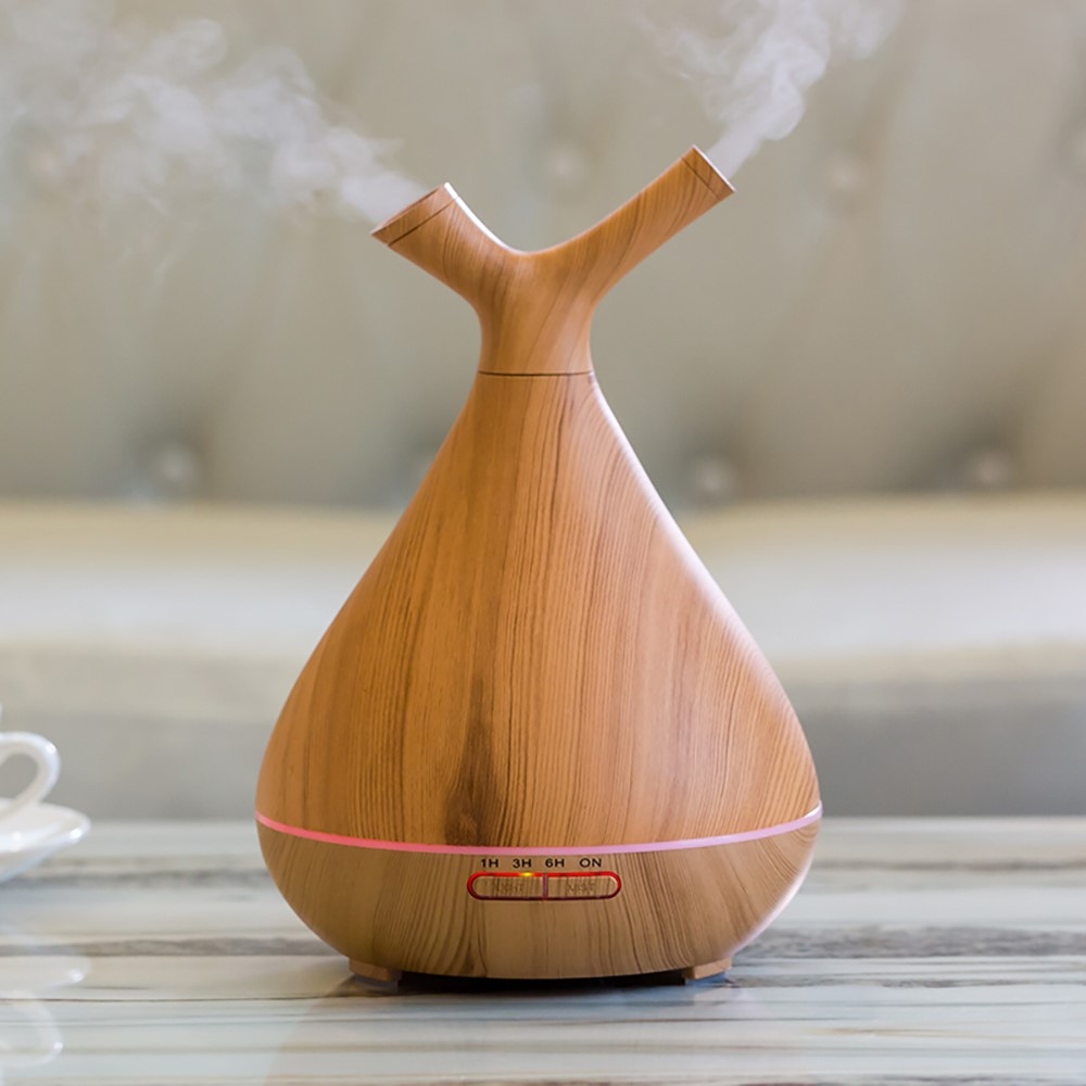 Ultraschall Luftbefeuchter Aroma Öl Diffuser in Holz Optik mit LED Beleuchtung - Hellbraun