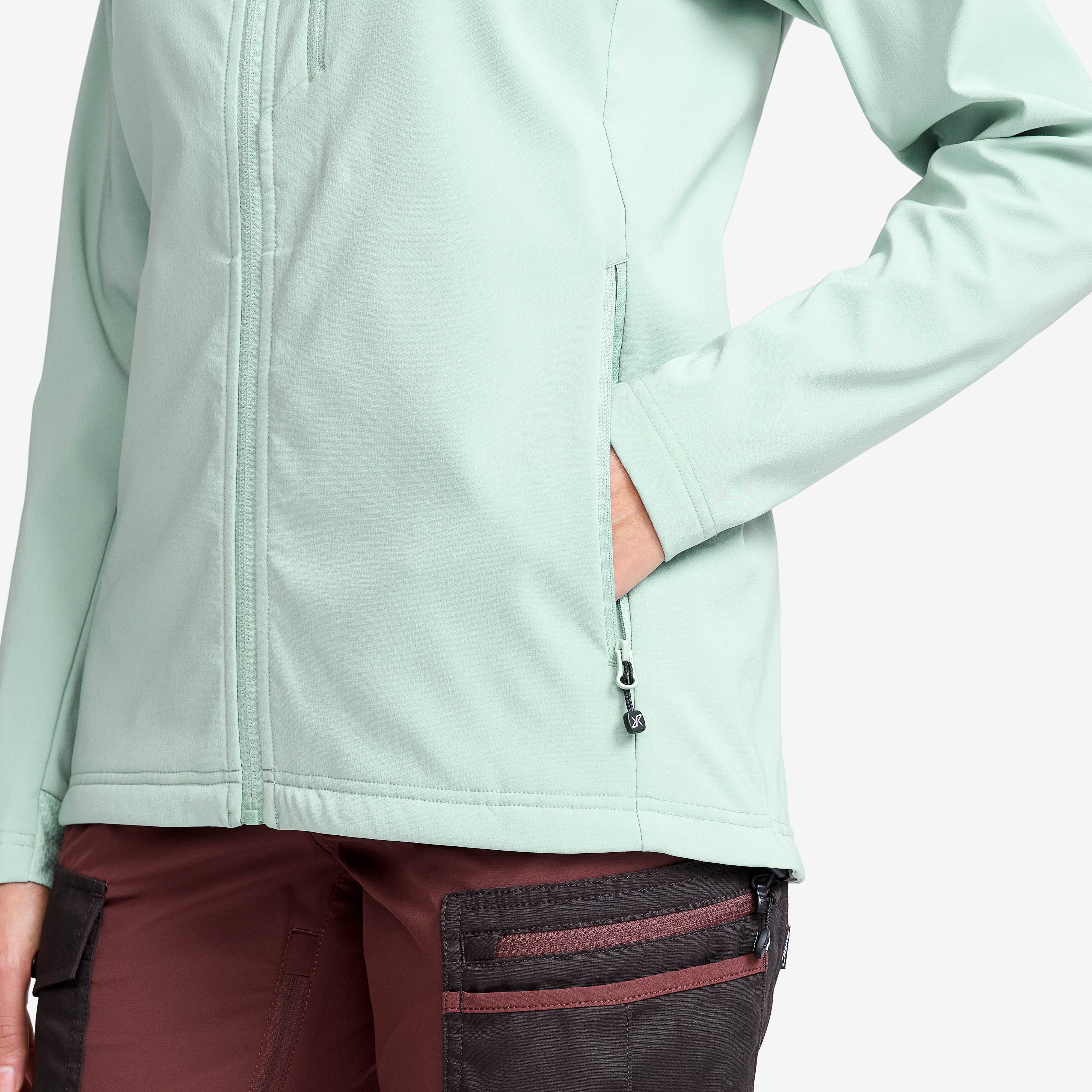 Exciter Light Softshell Jacket Dame Gray Mist