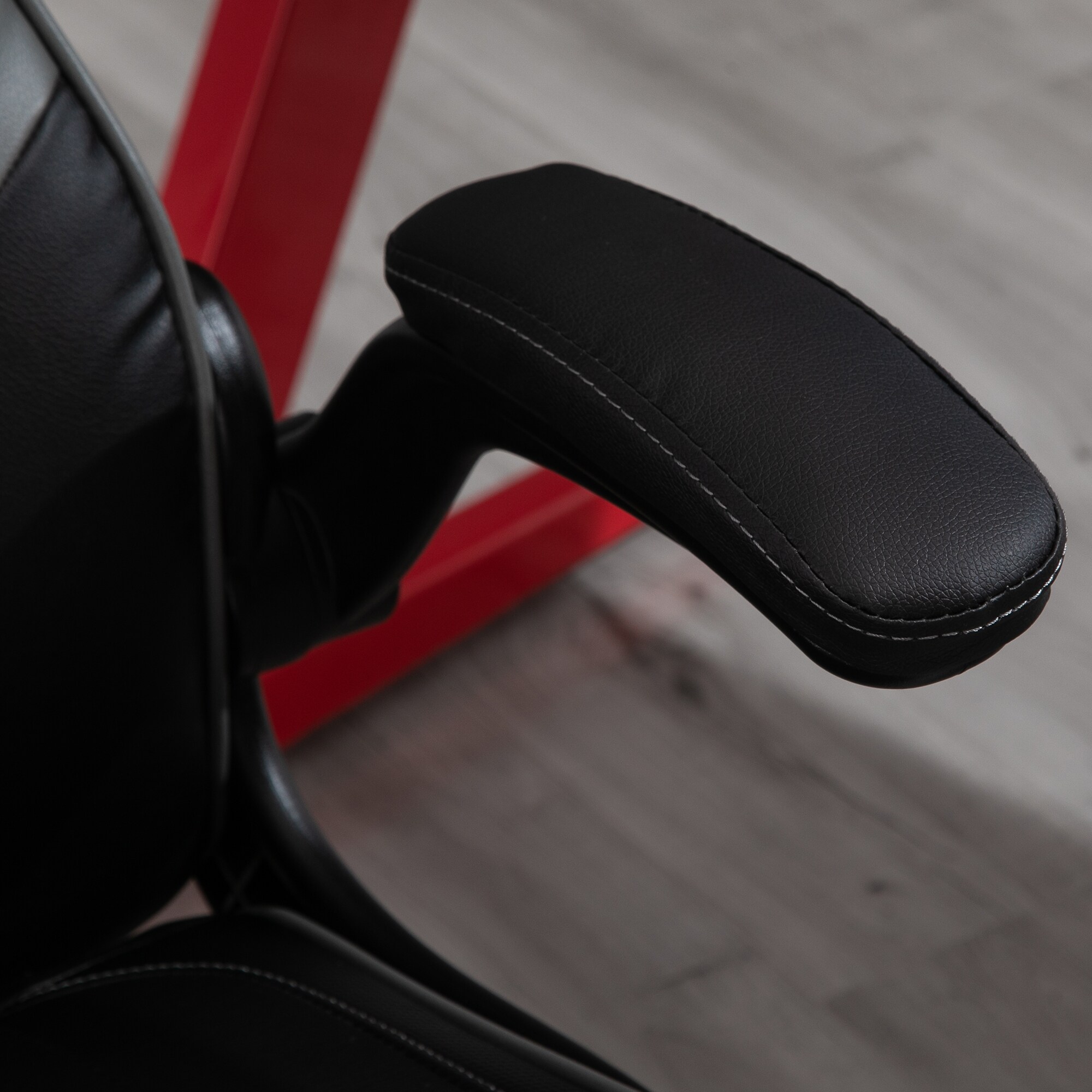 Vinsetto Gaming Stuhl ergonomisch 67 x 75 x 106-112 cm (BxTxH)