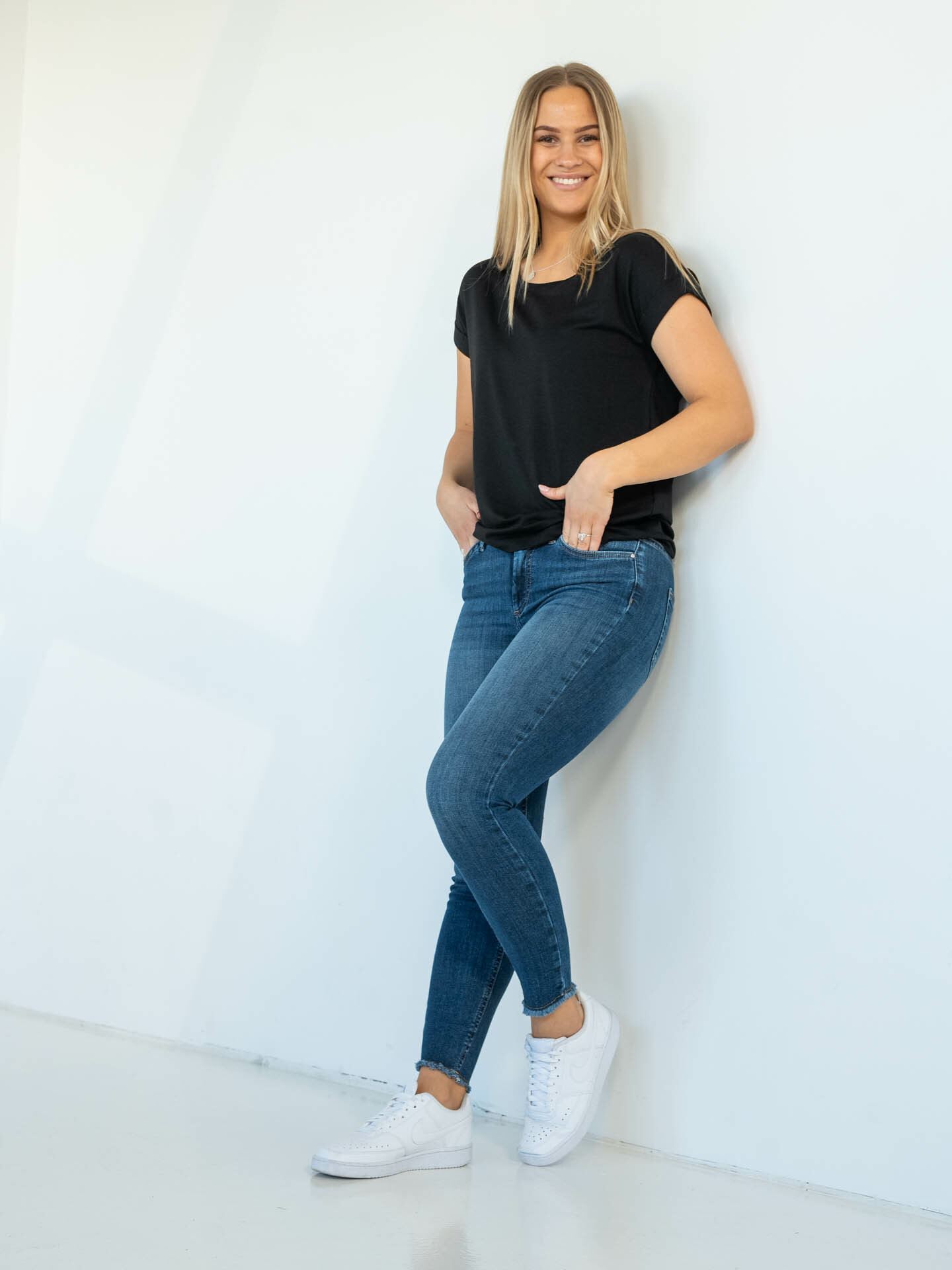 Moster Short Sleeve O-Neck Top