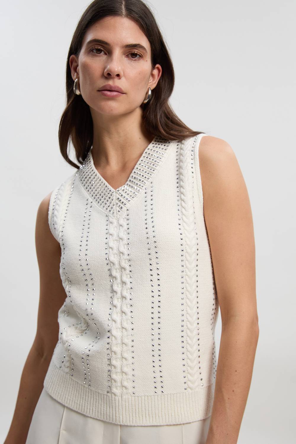 KarenMillen Débardeur Tricoté Col V Orné de Strass Thermocollants