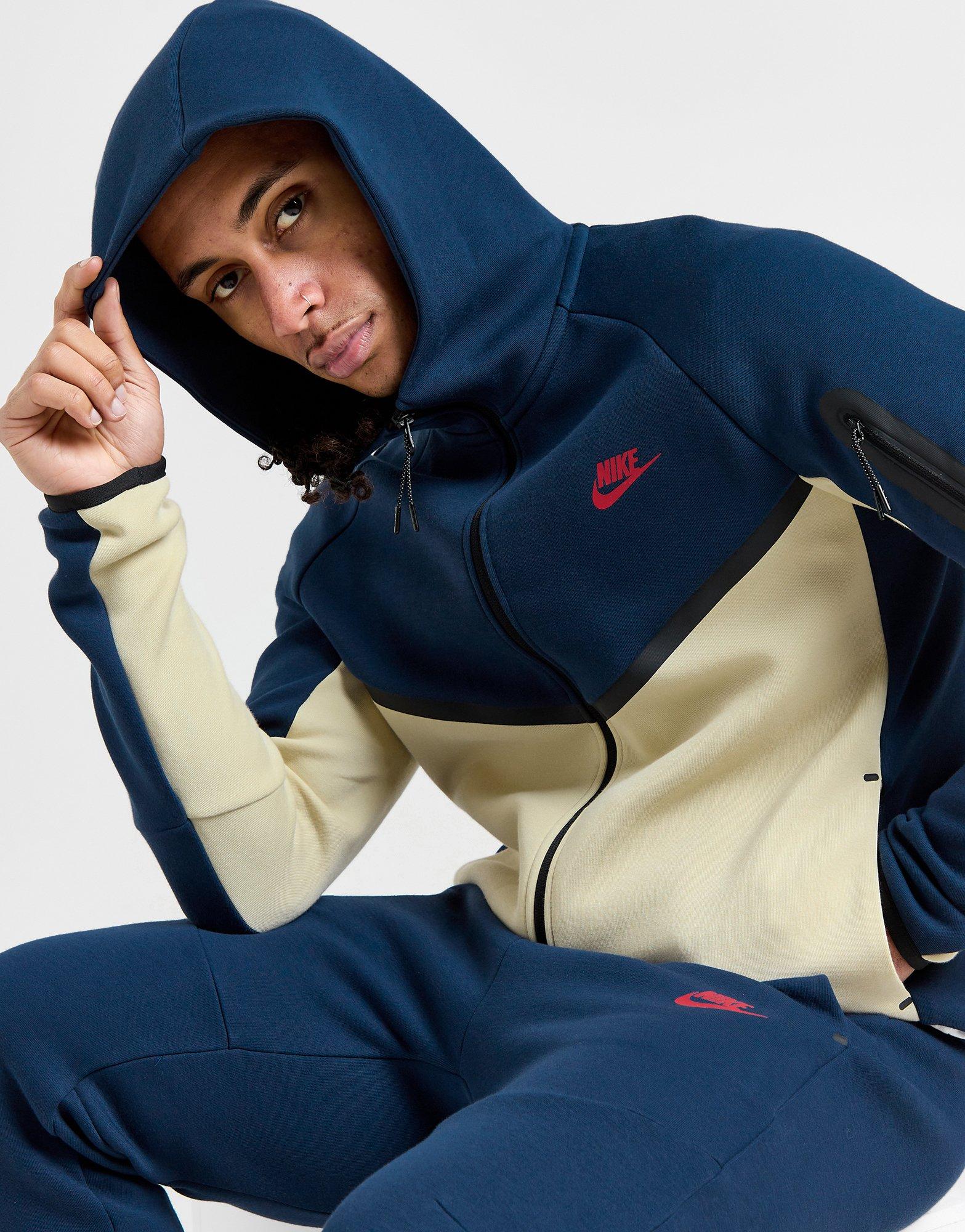 Nike Sweat à Capuche Zippé Nike Fleech Tech Homme