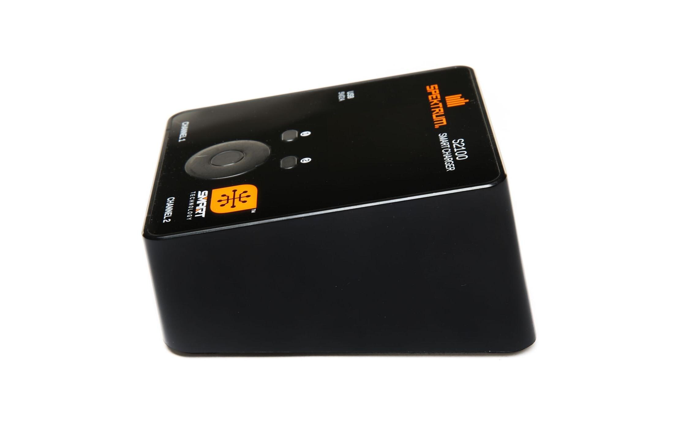 Smart PowerStage Bundle 4S S2100 + 2x 2S LiPo<br>Smart Ladegerät mit 2x 7.4 V 5000 mAh LiPo Akku