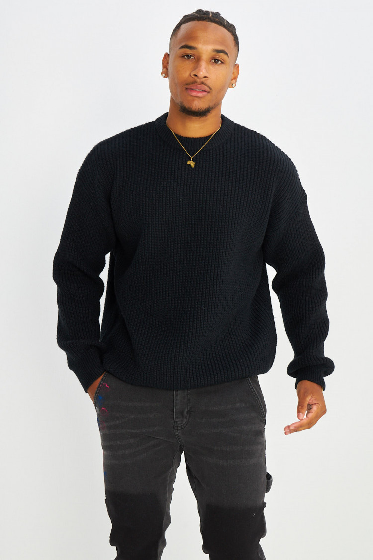 Pull noir en laine à col rond