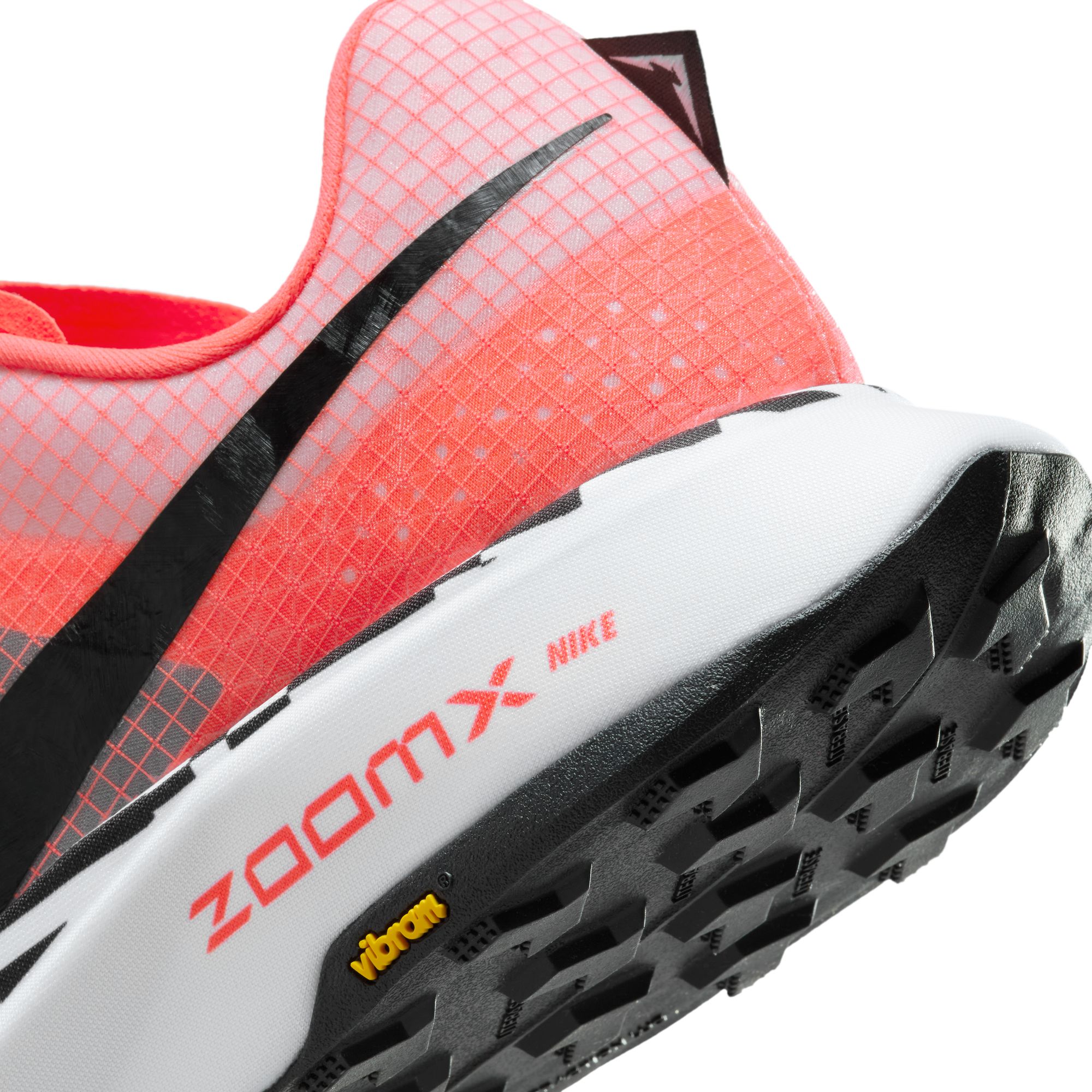 Ultrafly Trail Herre 600/Bright Crimson/Black/White