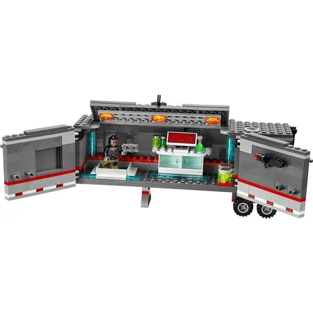 LEGO® Teenage Mutant Ninja Turtles™ 79116 Flucht mit dem Sattelzug