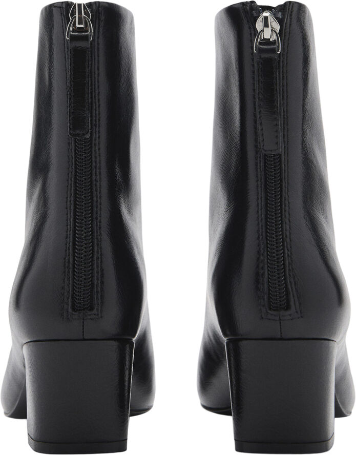 MANGO Zipped leather ankle boots Black