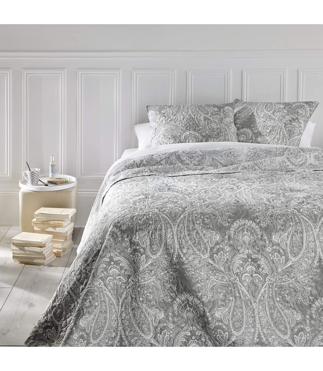 Dessus de lit et 2 taies Marie - 240 x 260 cm - Gris clair