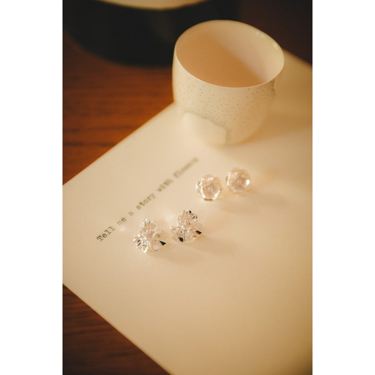 boucles d'oreilles puces trio fleurs plaqué argent - AGLAÉ