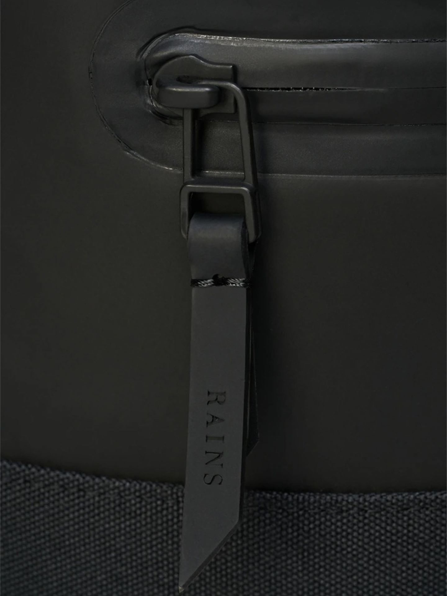 Buckle Rolltop