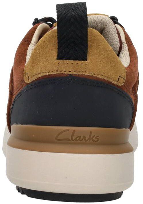 Clarks Courtlite Go cognac