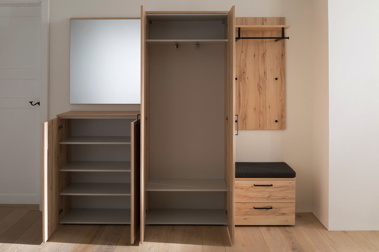 Moderano Vorschlagskombi Garderobe ALMADA