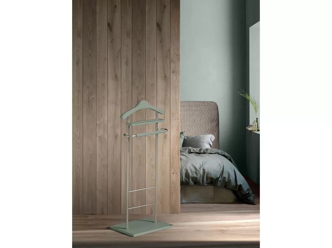 Valet de nuit - H110cm x L45cm x P28cm - hêtre massif vert - Essence